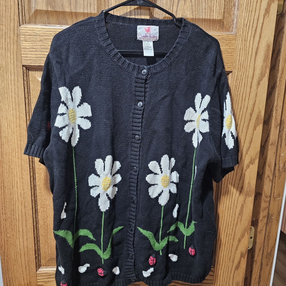 Charming Black Floral Women's Cardigan